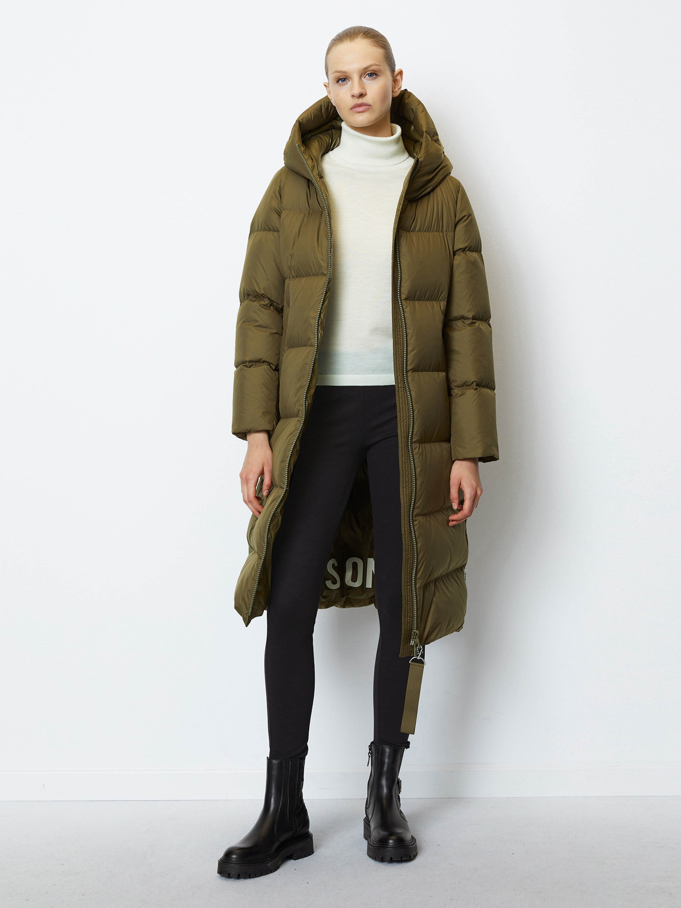 Куртки и дубленки Marc O’Polo модель 309087471075-442 Фото