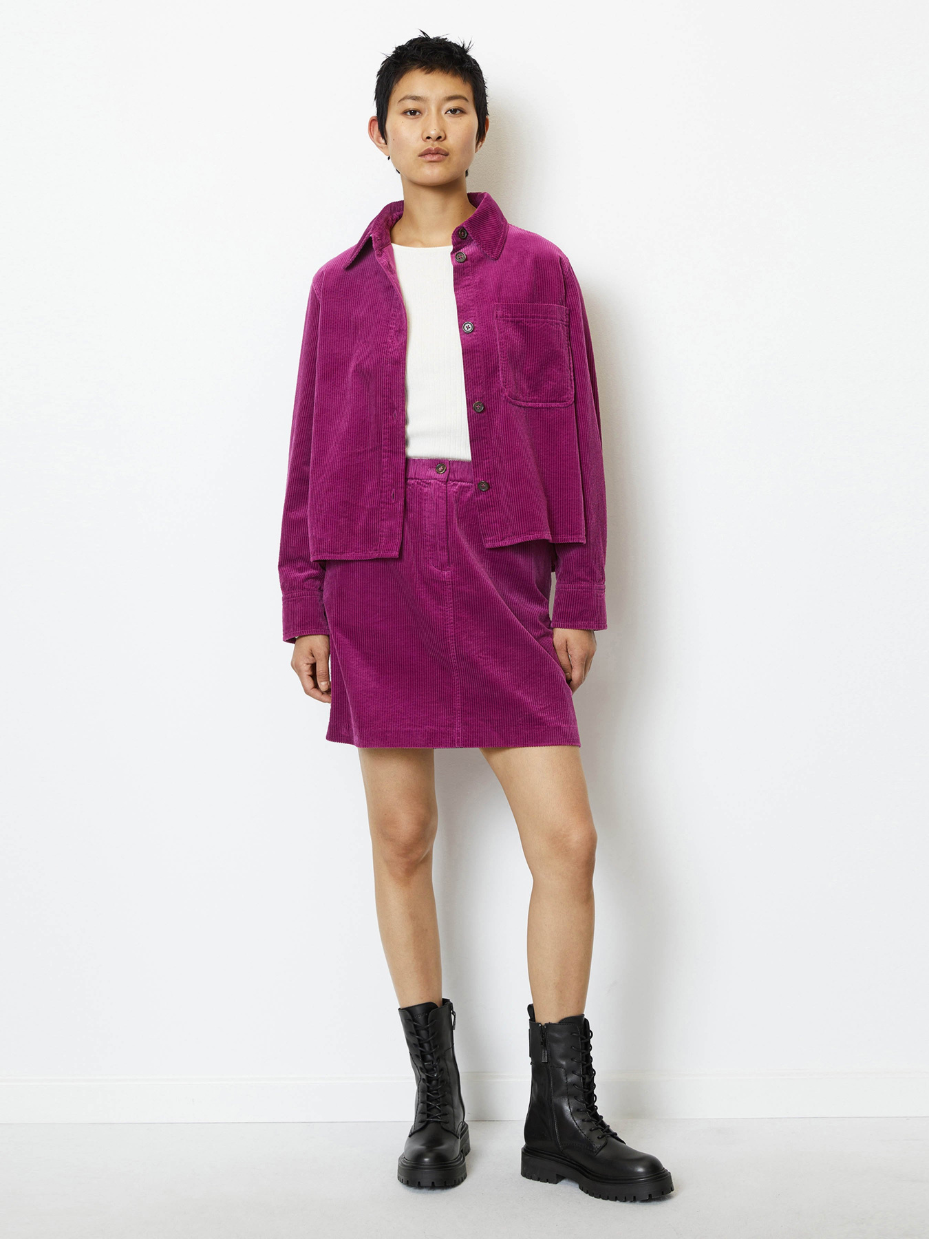Куртки та дублянки Marc O’Polo модель 309093274025-677 Фото