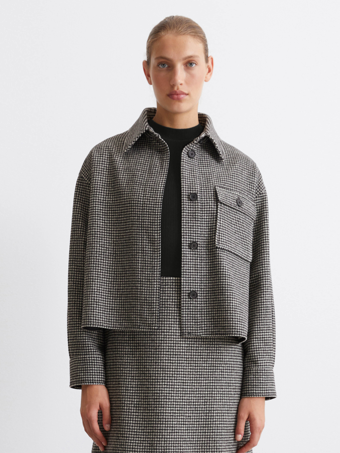 Куртки та дублянки Marc O’Polo модель 408029174017-H00 Фото