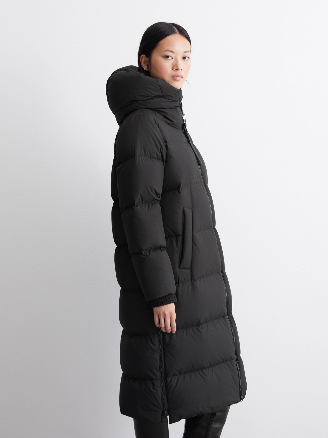 Куртки та дублянки Marc O’Polo модель 409087471283-990 Фото