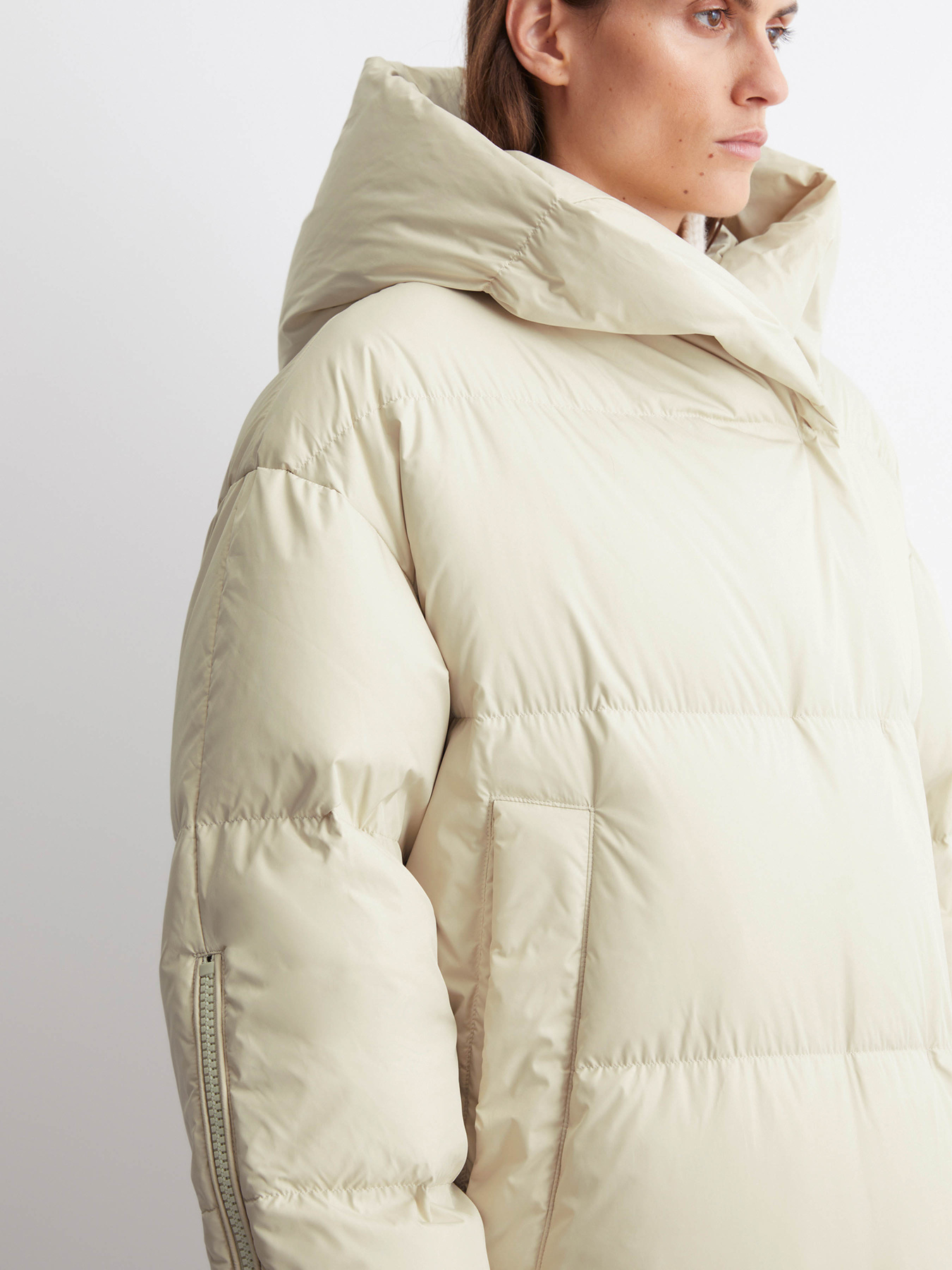 Куртки та дублянки Marc O’Polo модель 409087471333-173 Фото