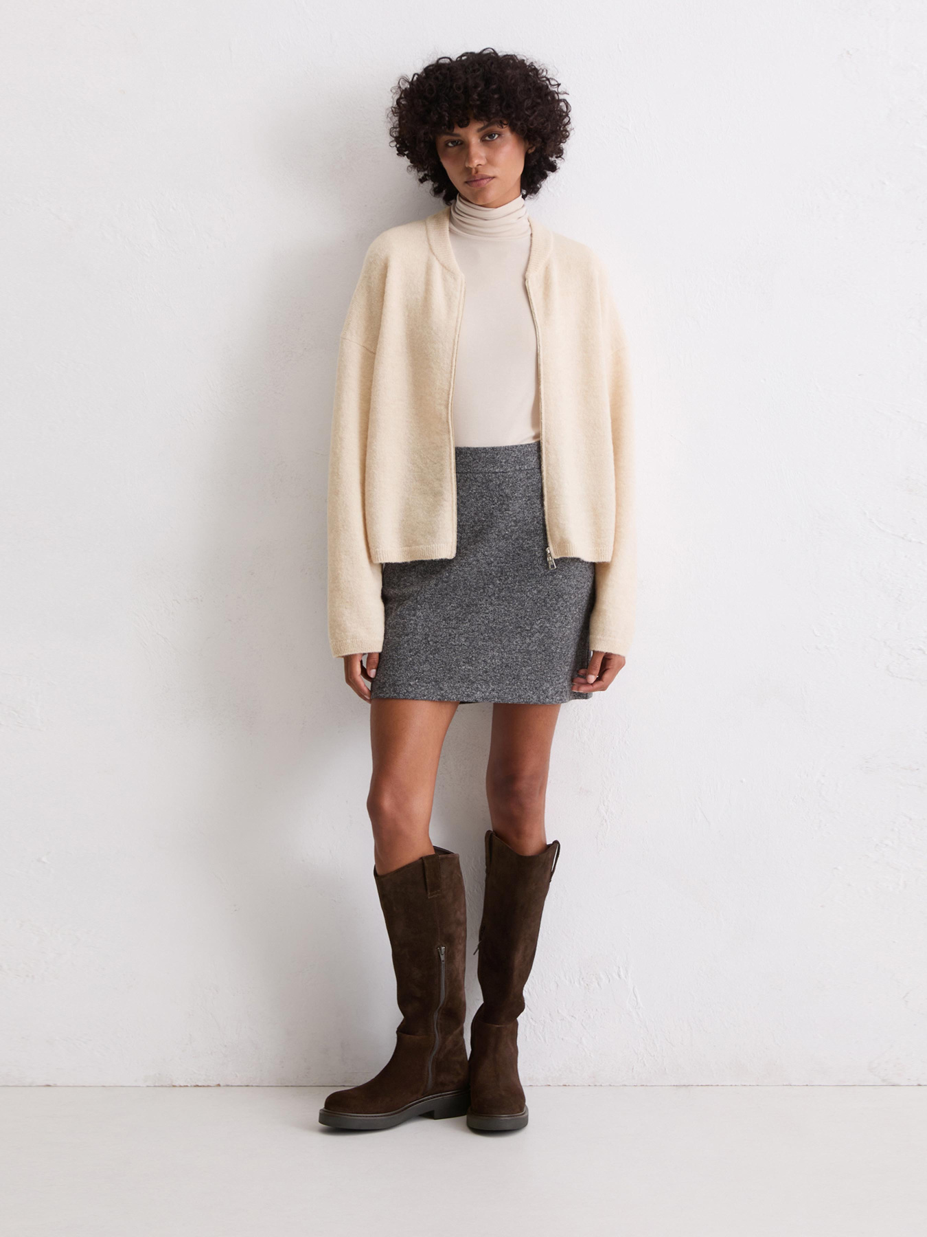 Куртки и дубленки Marc O’Polo модель 509607461105-174 Фото