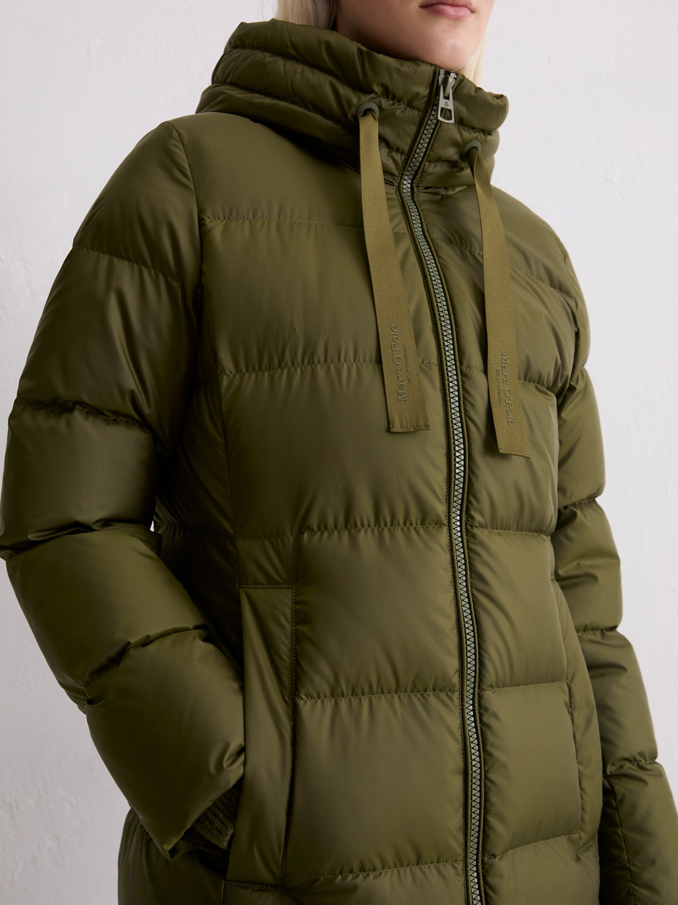 Куртки и дубленки Marc O’Polo модель 509032971095-490 Фото