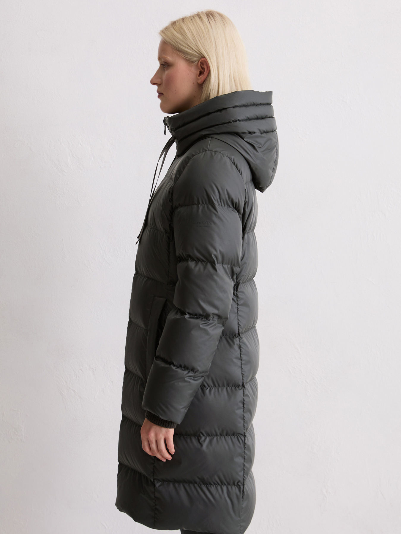 Куртки и дубленки Marc O’Polo модель 509032971095-975 Фото