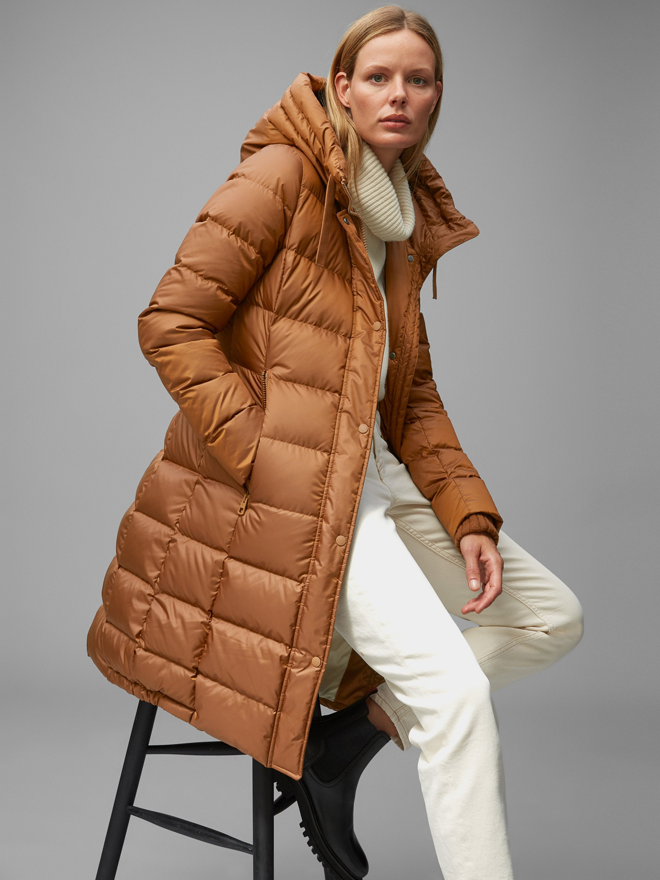 Куртки и дубленки Marc O’Polo модель 009032971141-773 Фото