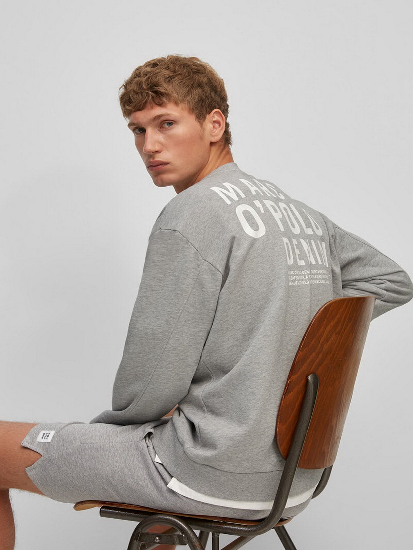 Худі та світшоти Marc O'Polo denim модель 165305554056-961 Худі та світшоти Marc O'Polo denim модель 165305554056-961 Фото