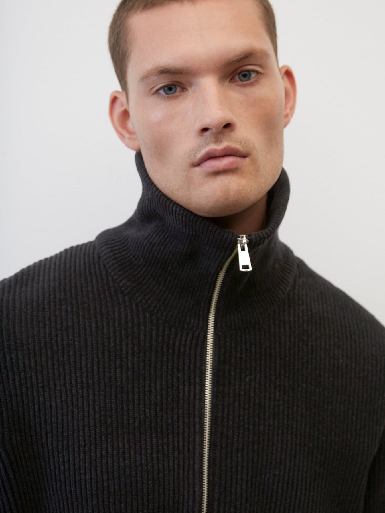 Худи и свитшоты Marc O’Polo модель M30506260374-990 Худи и свитшоты Marc O’Polo модель M30506260374-990 Фото