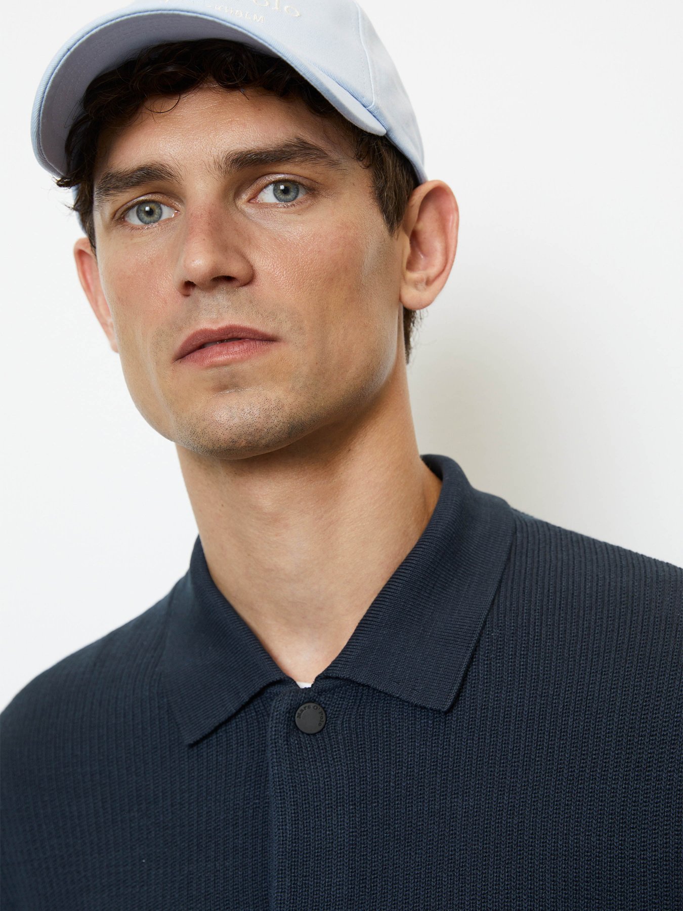 Свитры и кардиганы Marc O’Polo модель 328502361066-898 Фото