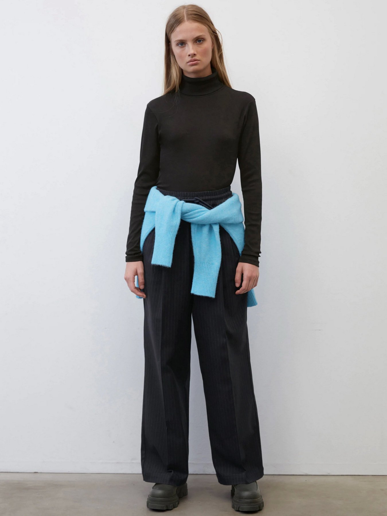 Свитры и кардиганы Marc O’Polo DENIM модель 250208652291-990 Свитры и кардиганы Marc O’Polo DENIM модель 250208652291-990 Фото