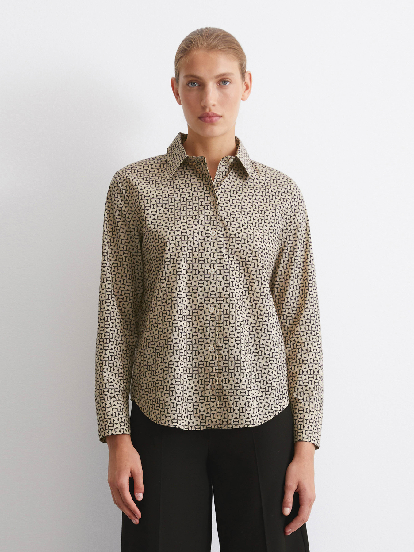Рубашки Marc O’Polo модель 408096942331-K14 Фото