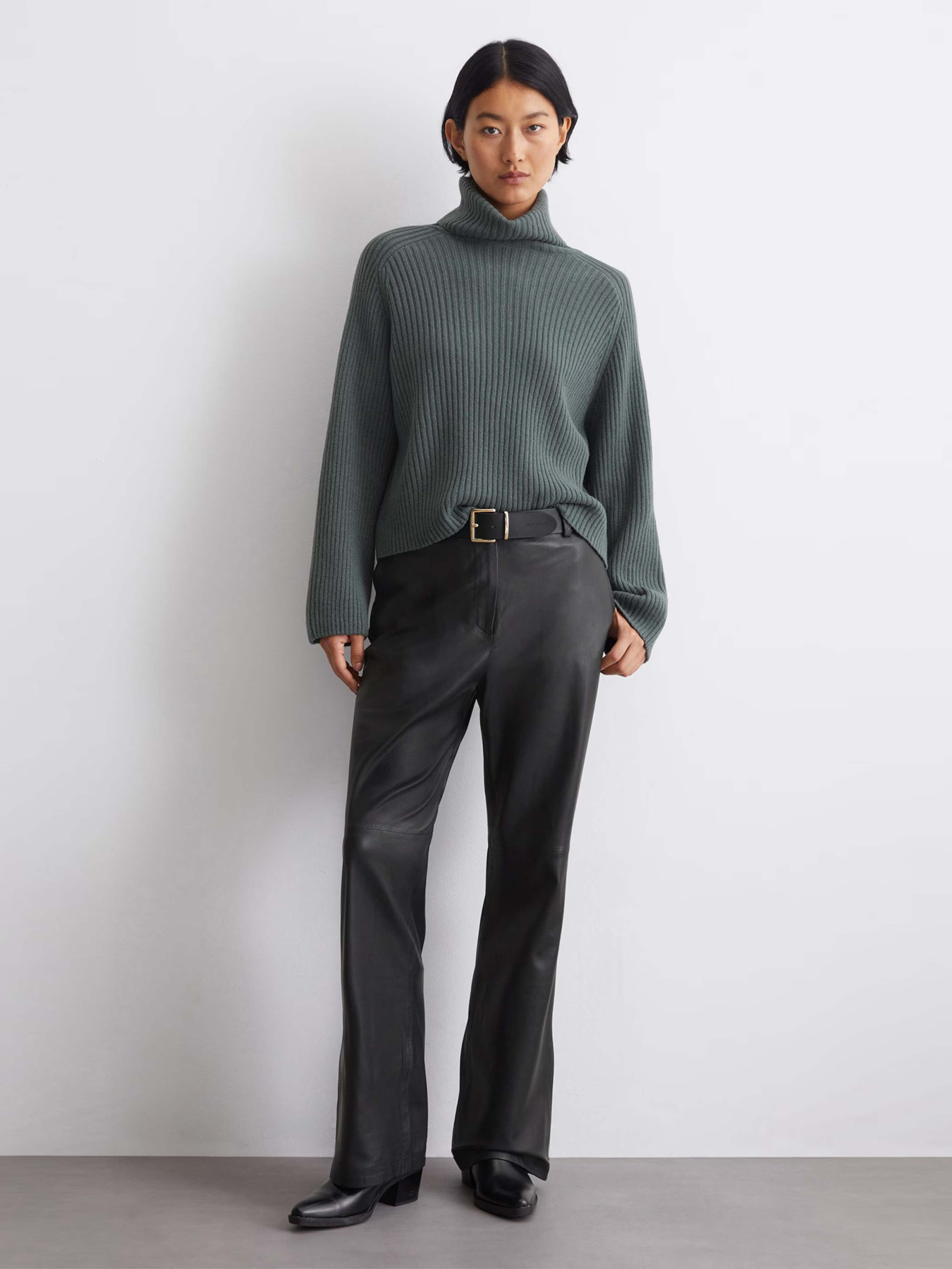 Светри та кардигани Marc O’Polo модель M10621160585-482 Фото
