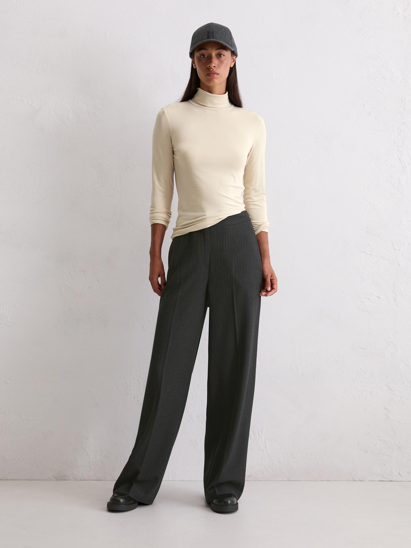 Свитры и кардиганы Marc O’Polo модель 509215752177-174 Фото