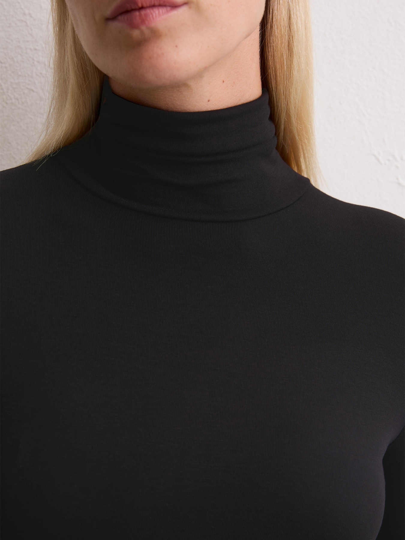 Свитры и кардиганы Marc O’Polo модель 509215752177-990 Фото