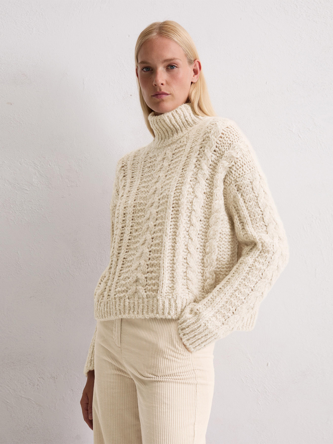 Свитры и кардиганы Marc O’Polo модель 509608560193-174 Свитры и кардиганы Marc O’Polo модель 509608560193-174 Фото