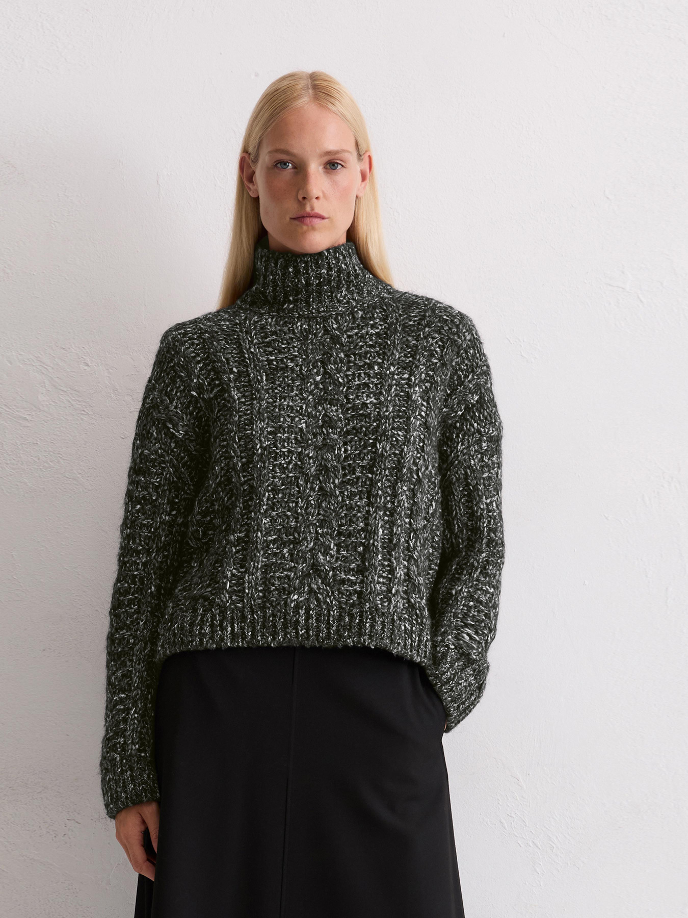 Свитры и кардиганы Marc O’Polo модель 509608560193-975 Свитры и кардиганы Marc O’Polo модель 509608560193-975 Фото
