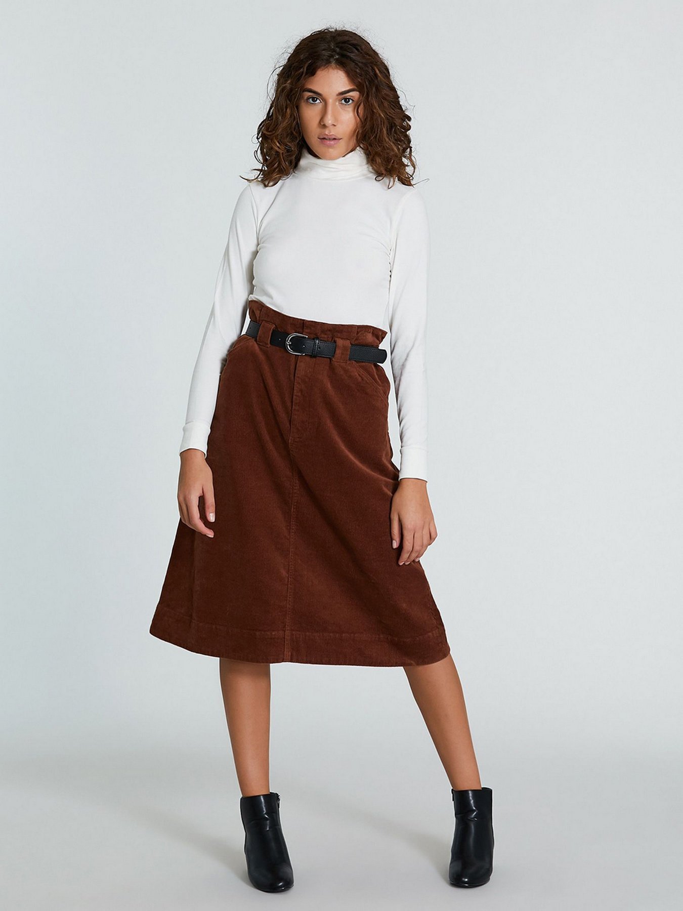 Свитры и кардиганы Piazza Italia модель 49755_milk Фото