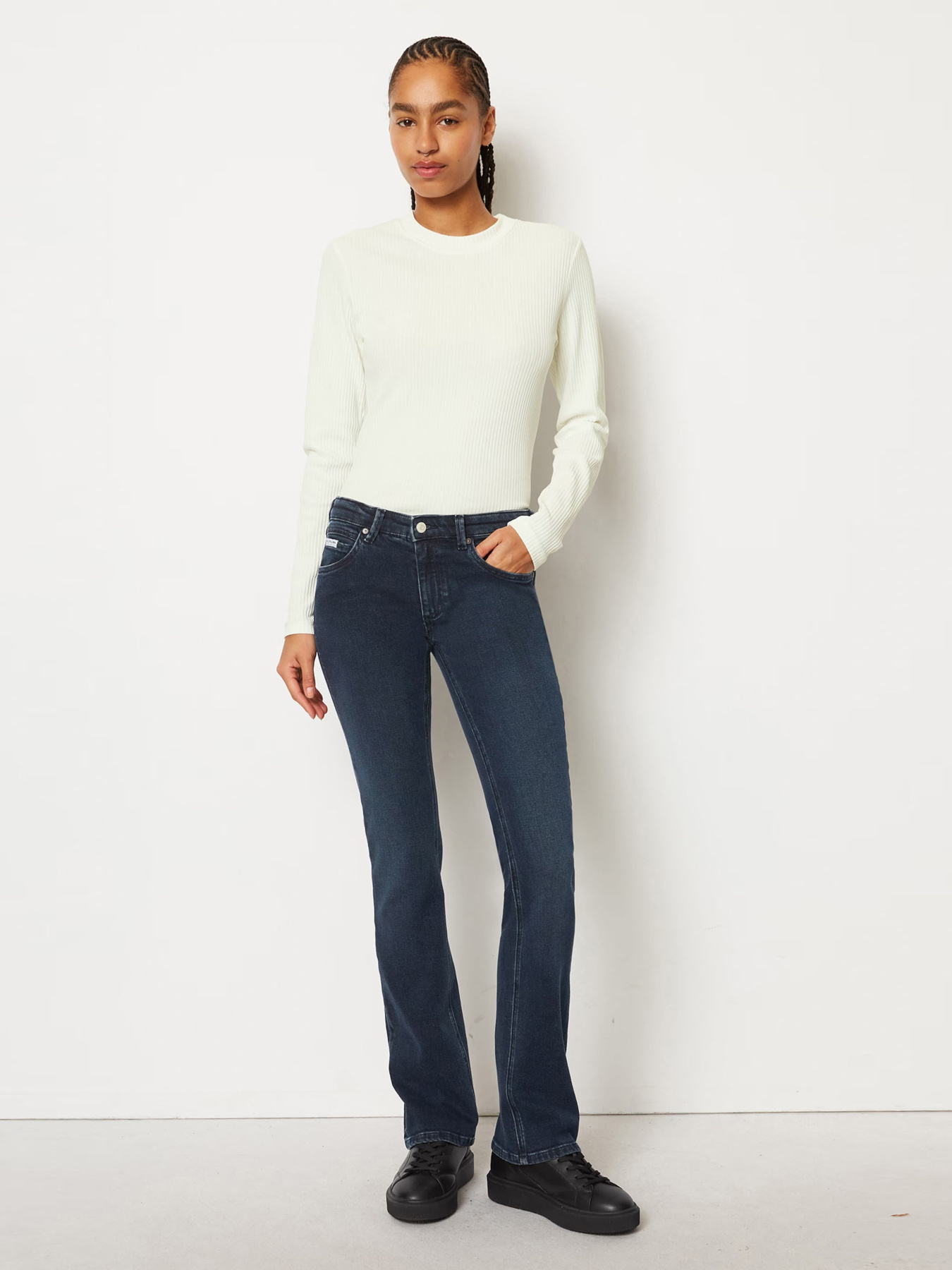 Джинси Marc O'Polo denim модель 440914312341-P10 Джинси Marc O'Polo denim модель 440914312341-P10 Фото