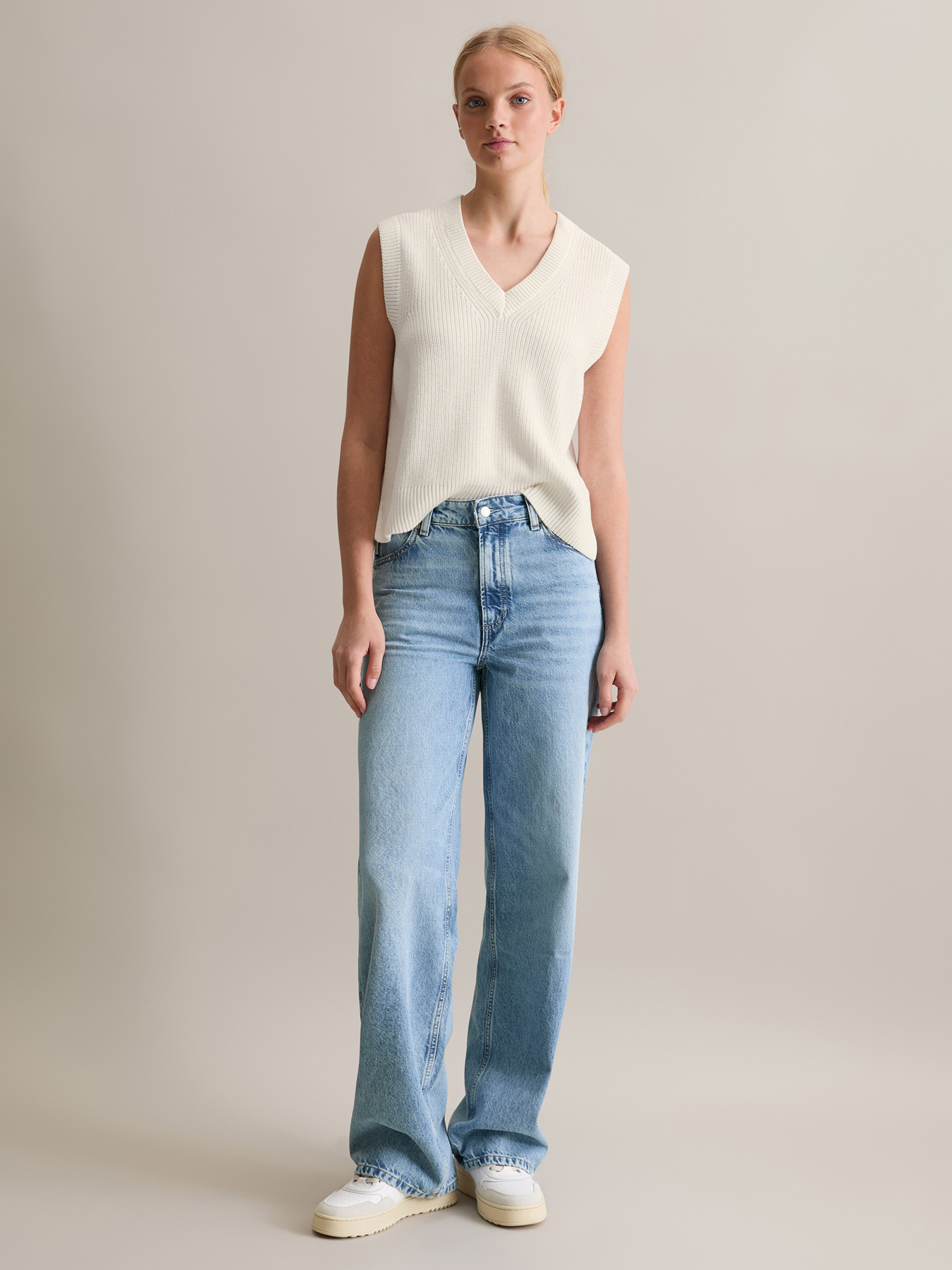 Джинсы Marc O’Polo DENIM модель 5000007242-5718 Джинсы Marc O’Polo DENIM модель 5000007242-5718 Фото