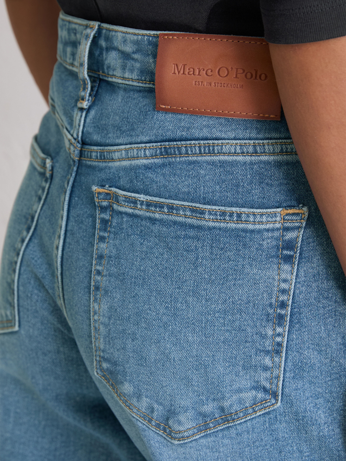 Джинсы Marc O’Polo модель 5000010687-5708 Джинсы Marc O’Polo модель 5000010687-5708 Фото