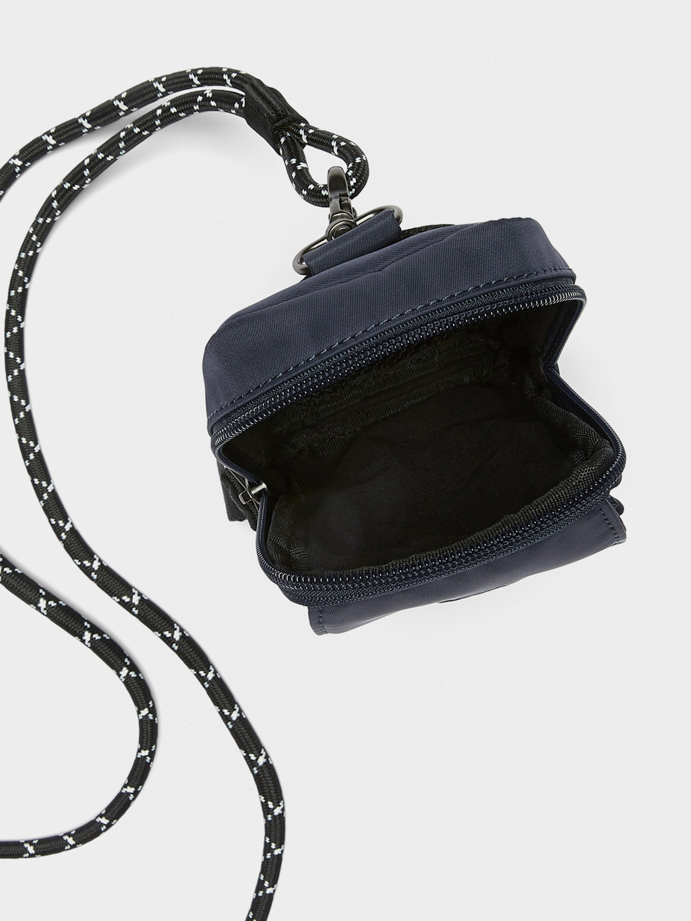 Сумки Marc O’Polo модель 10128758401604-835 Сумки Marc O’Polo модель 10128758401604-835 Фото