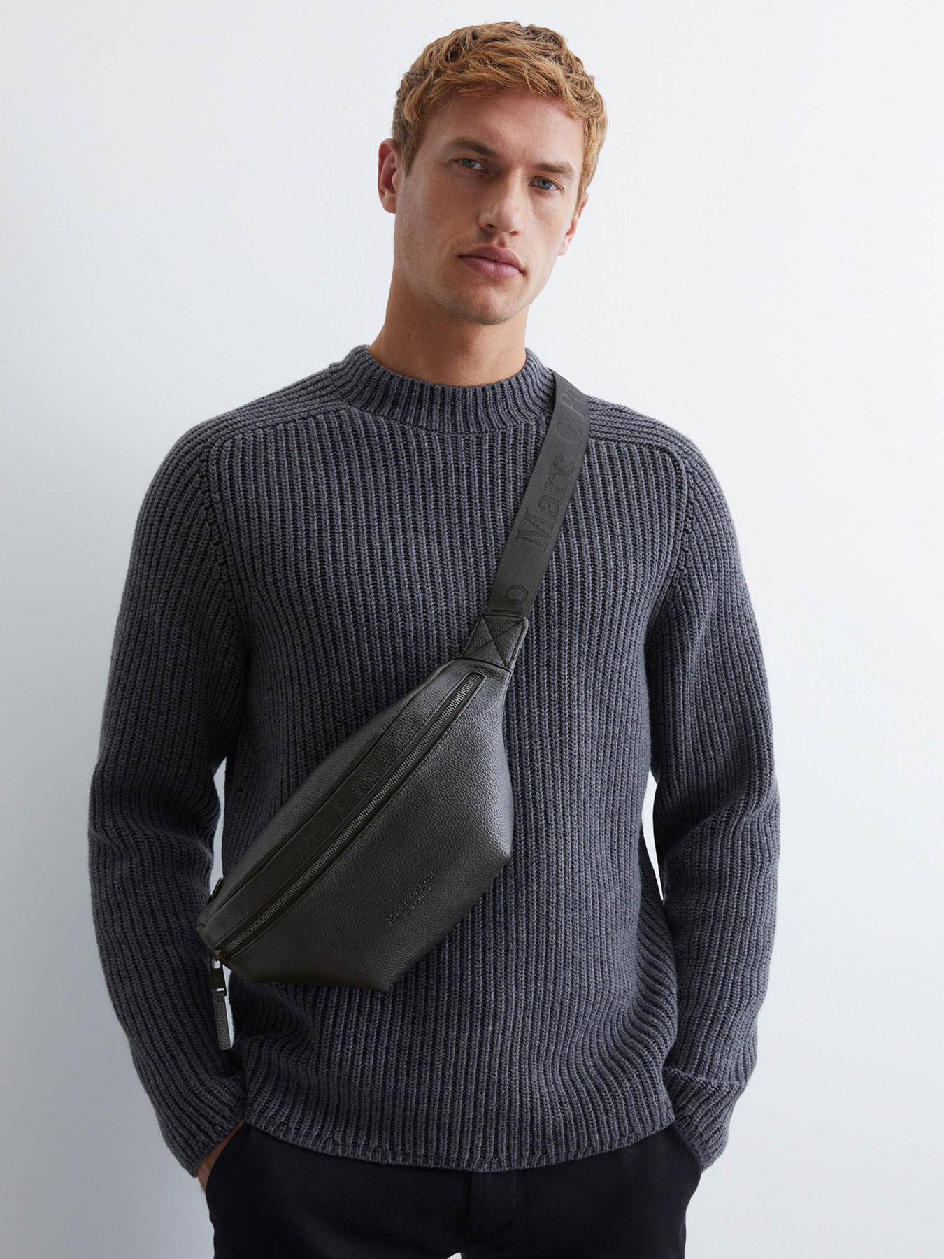 Сумки Marc O’Polo модель 40922101801640-990 Фото