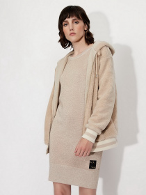 Сукні Armani Exchange модель 6KYA1H-YMT7Z-1672 Фото