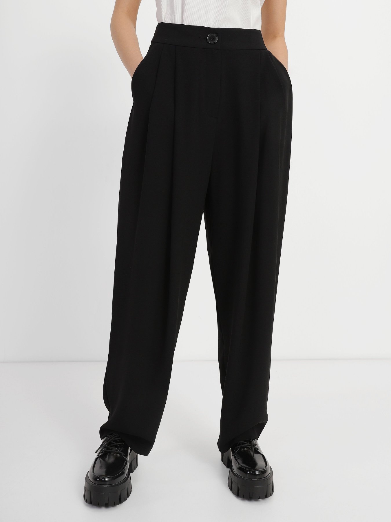 Штани Armani Exchange Basic by Armani модель 3RYP45-YN9JZ-1200 Фото