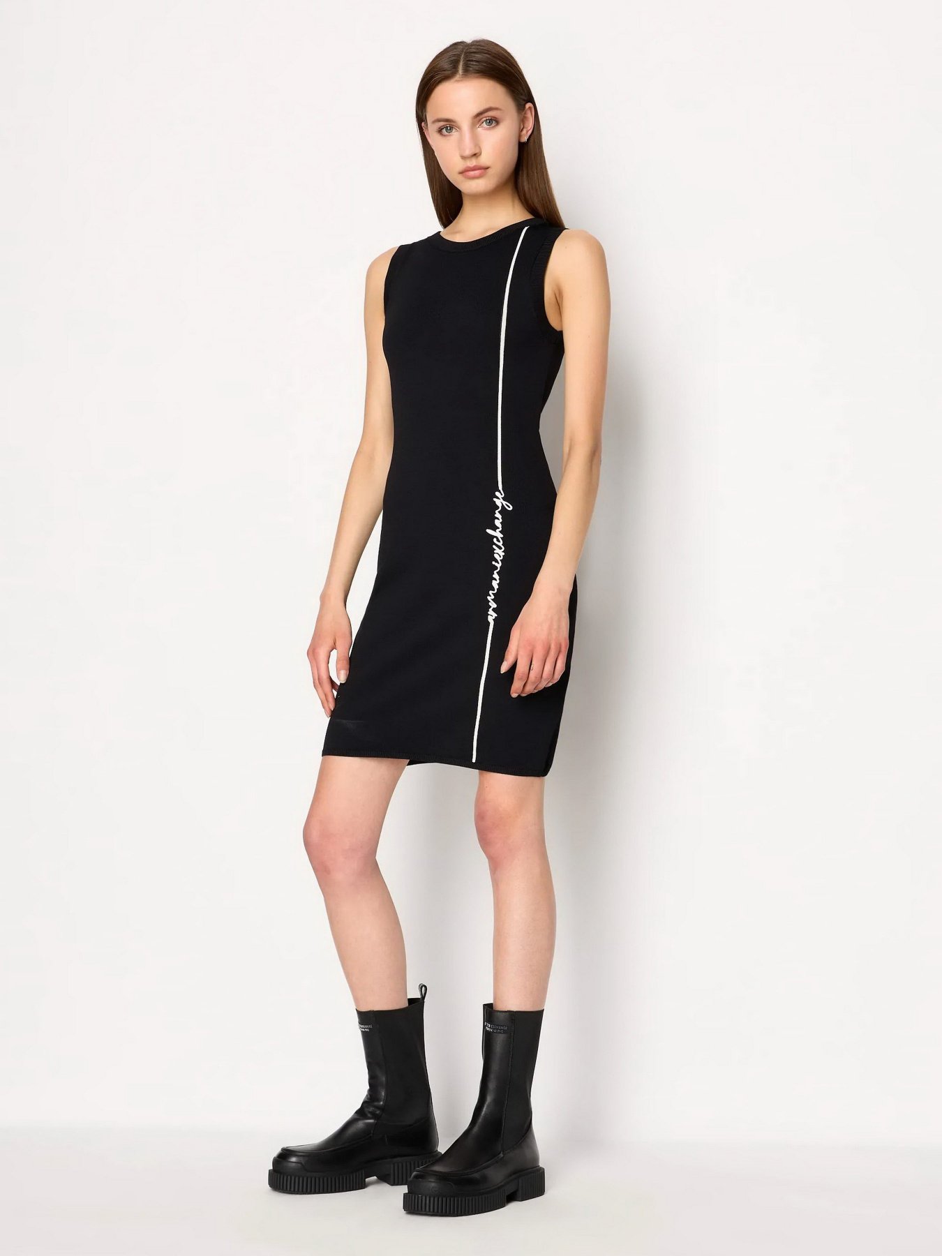 Сукні Armani Exchange модель 6RYA2D-YMH6Z-1200 Сукні Armani Exchange модель 6RYA2D-YMH6Z-1200 Фото