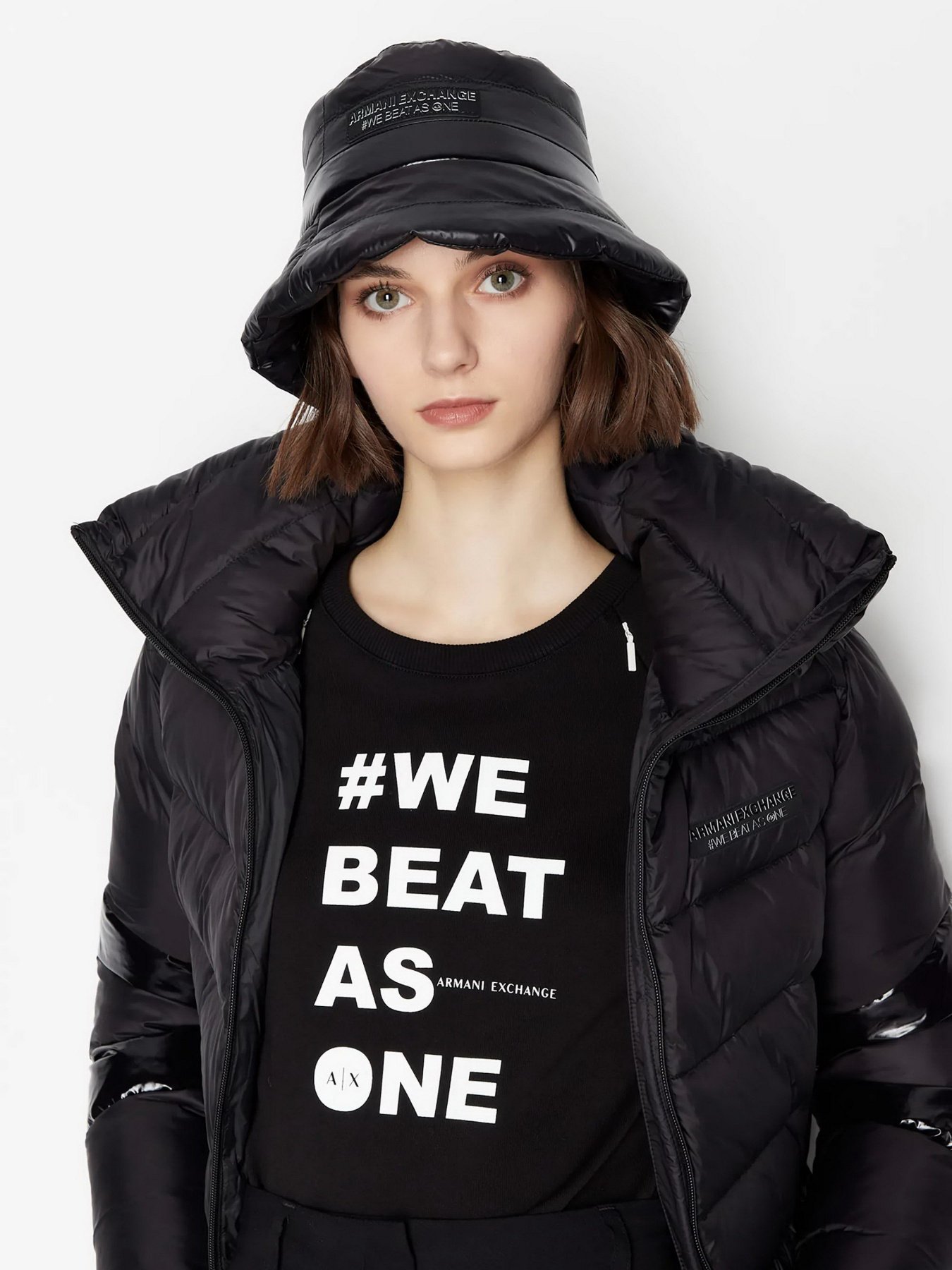 Худі та світшоти Armani Exchange модель 6RYM82-YJEBZ-1200 Худі та світшоти Armani Exchange модель 6RYM82-YJEBZ-1200 Фото