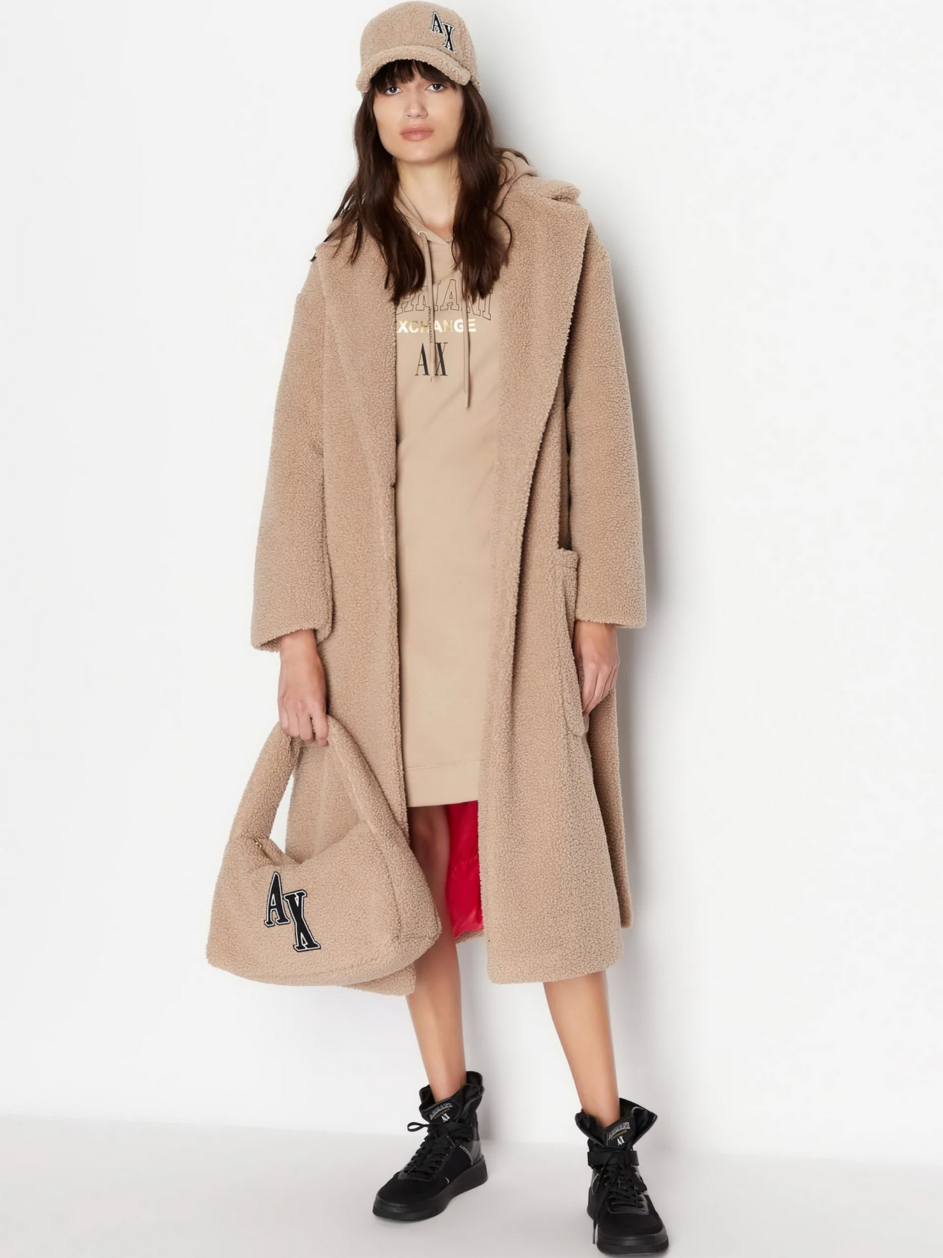 Пальто и плащи Armani Exchange Campus модель 6RYL04-YJFAZ-0748 Пальто и плащи Armani Exchange Campus модель 6RYL04-YJFAZ-0748 Фото