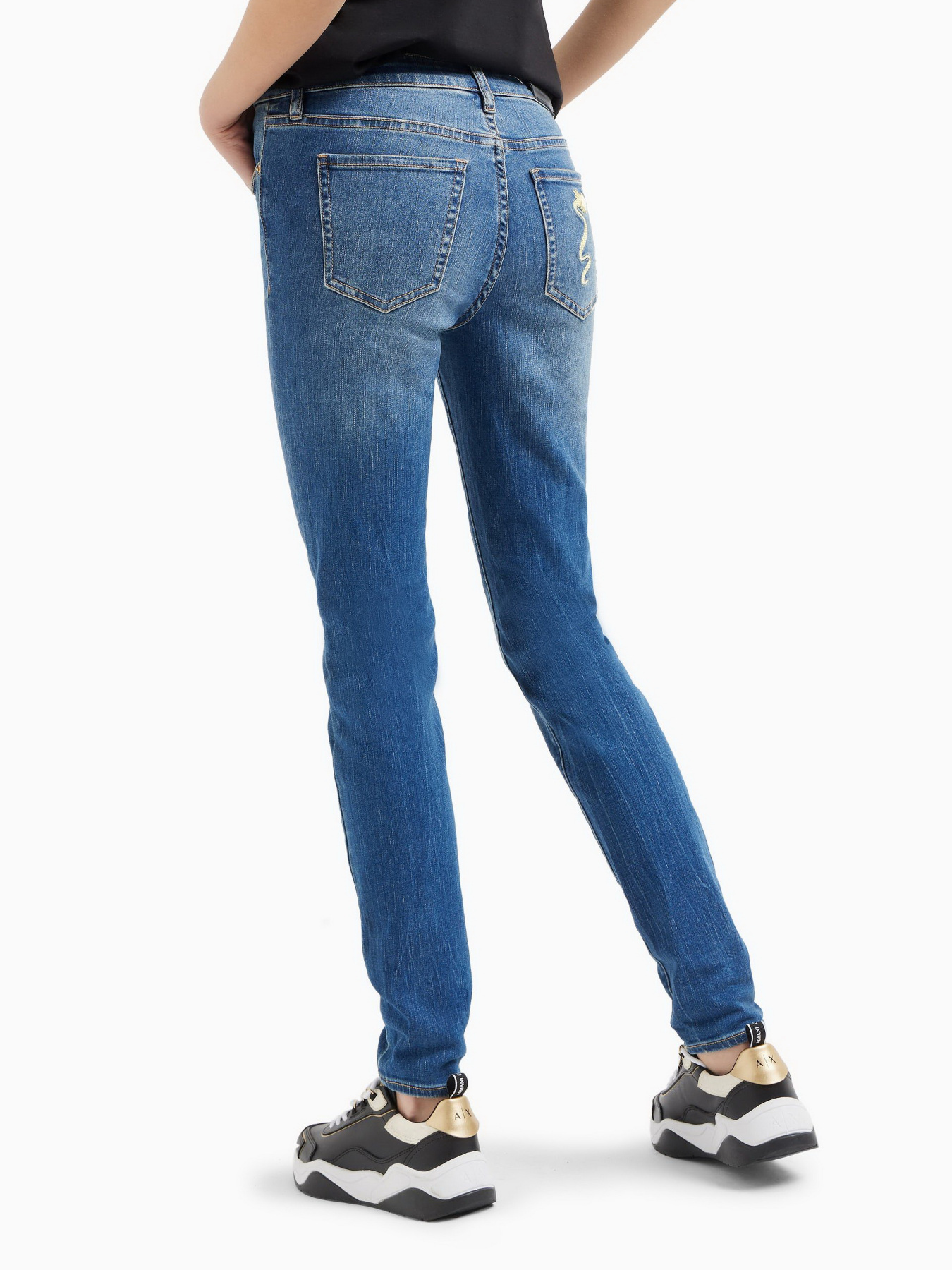 Джинси Armani Exchange J01 модель 3DYJ01-Y1EEZ-1500 Джинси Armani Exchange J01 модель 3DYJ01-Y1EEZ-1500 Фото