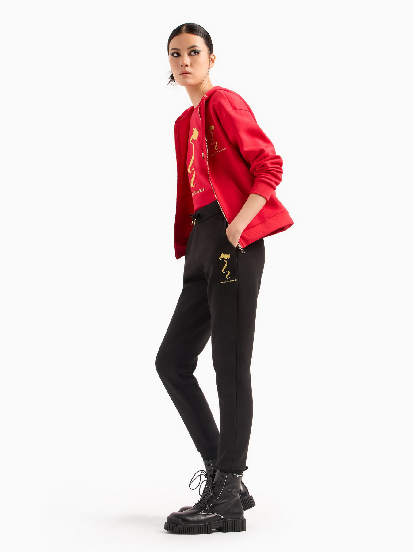 Брюки Armani Exchange Chinese New Year модель 3DYP40-YJU1Z-1200 Фото