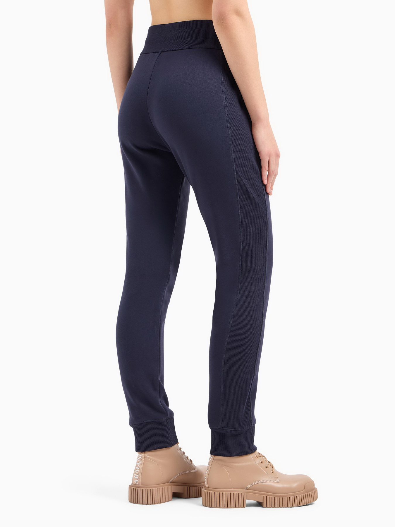 Брюки Armani Exchange модель 3DYP71-YJEBZ-1593 Брюки Armani Exchange модель 3DYP71-YJEBZ-1593 Фото