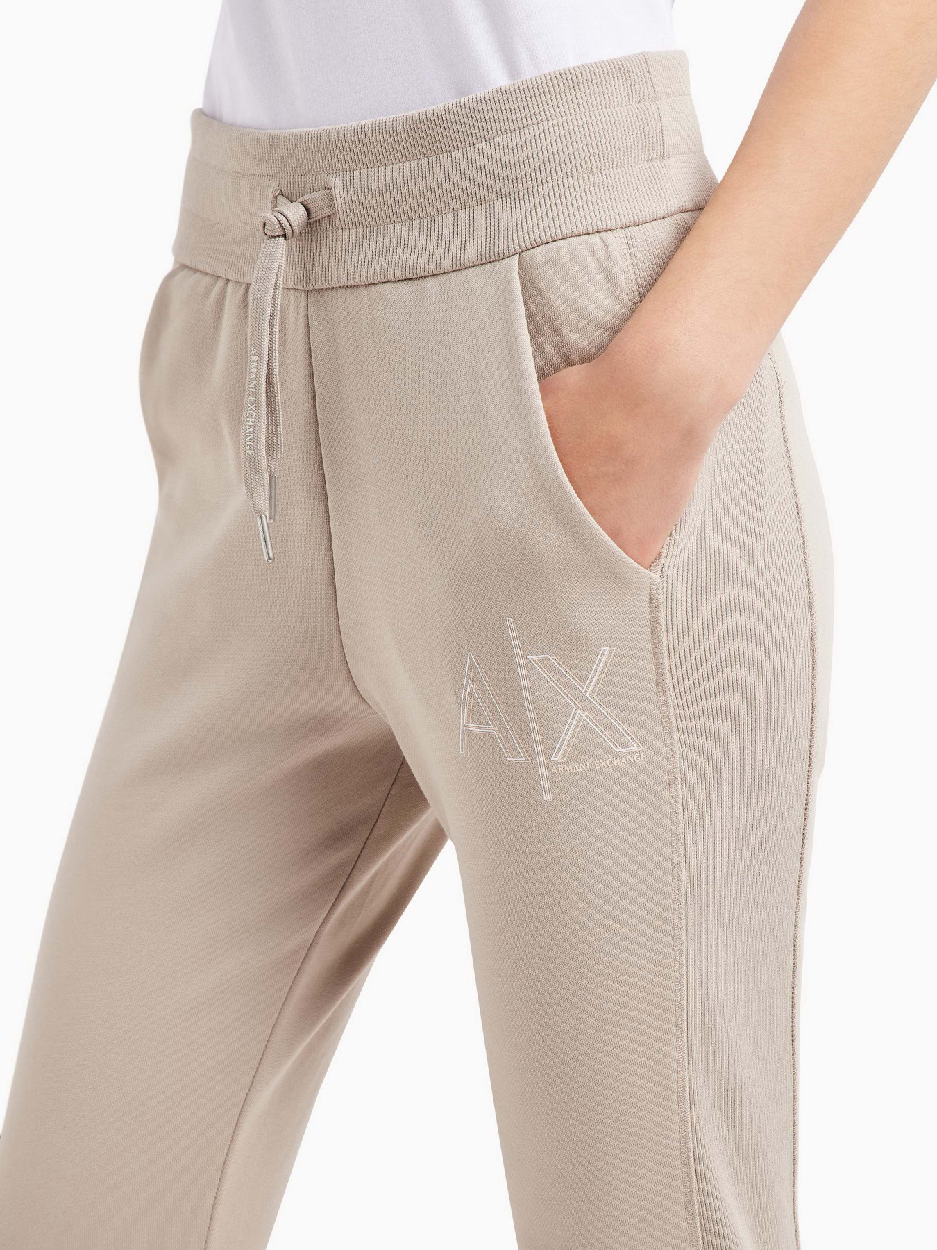 Брюки Armani Exchange модель 3DYP71-YJEBZ-1786 Брюки Armani Exchange модель 3DYP71-YJEBZ-1786 Фото