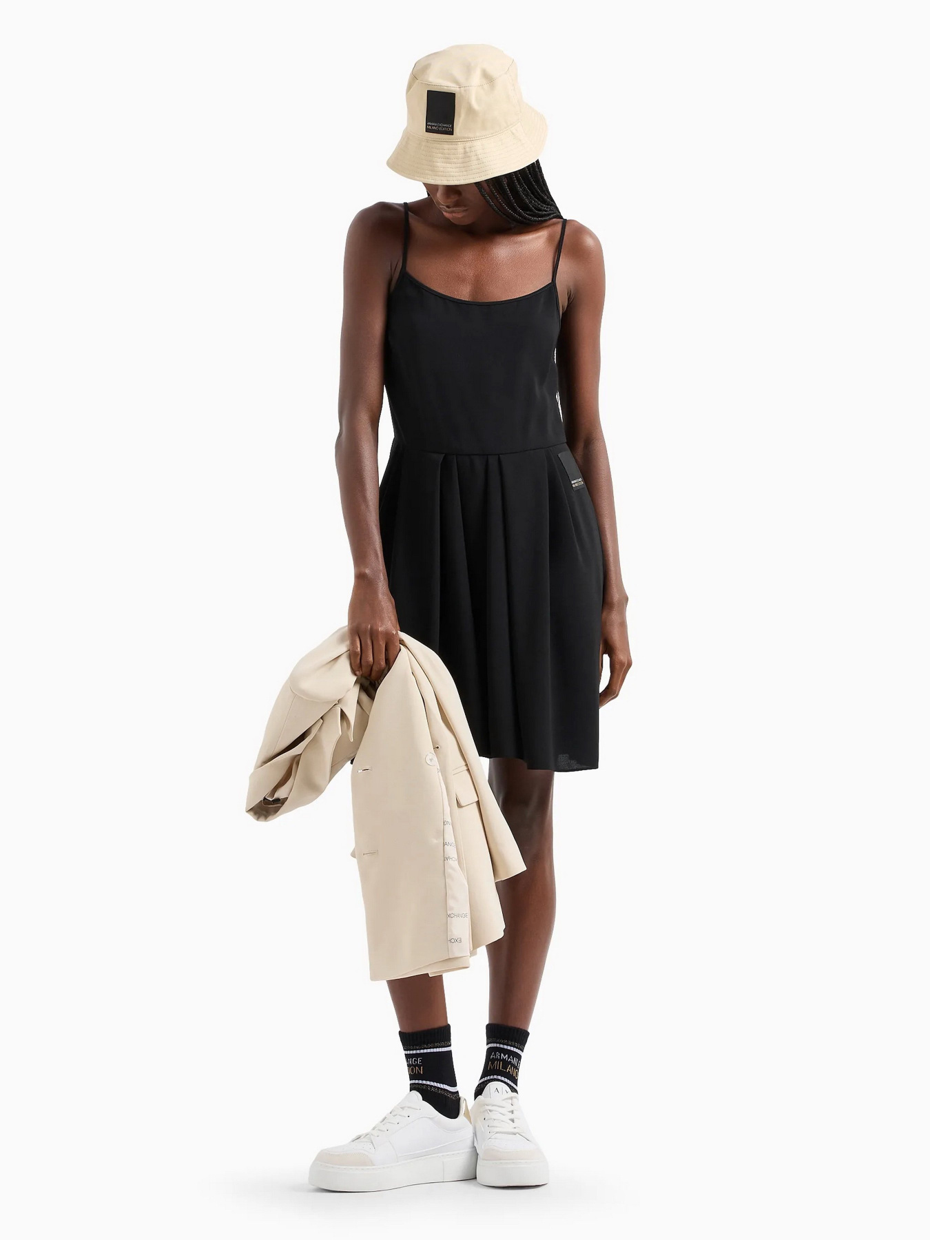 Сукні Armani Exchange модель 3DYA31-YN1QZ-1200 Сукні Armani Exchange модель 3DYA31-YN1QZ-1200 Фото