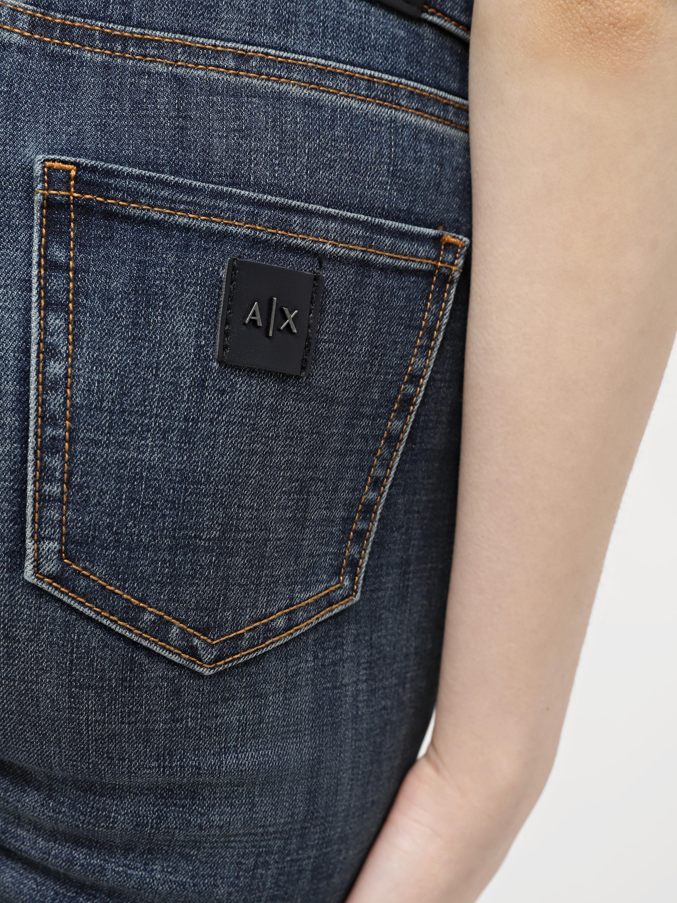 Джинси Armani Exchange J45 модель 8NYJ45-Y2H3Z-1500 Джинси Armani Exchange J45 модель 8NYJ45-Y2H3Z-1500 Фото