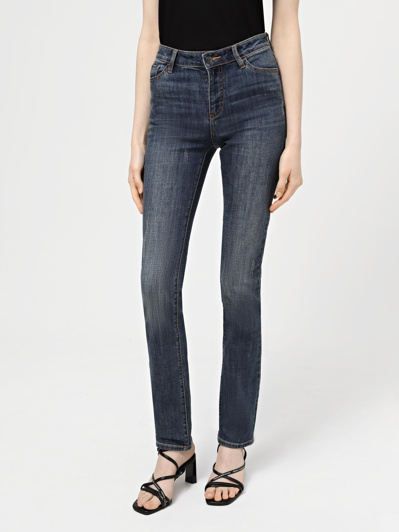 Джинси Armani Exchange J45 модель 8NYJ45-Y2H3Z-1500 Джинси Armani Exchange J45 модель 8NYJ45-Y2H3Z-1500 Фото