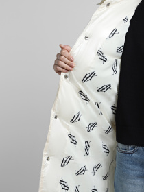Куртки и дубленки Armani Exchange модель 6DYK05-YN1UZ-1130 Фото