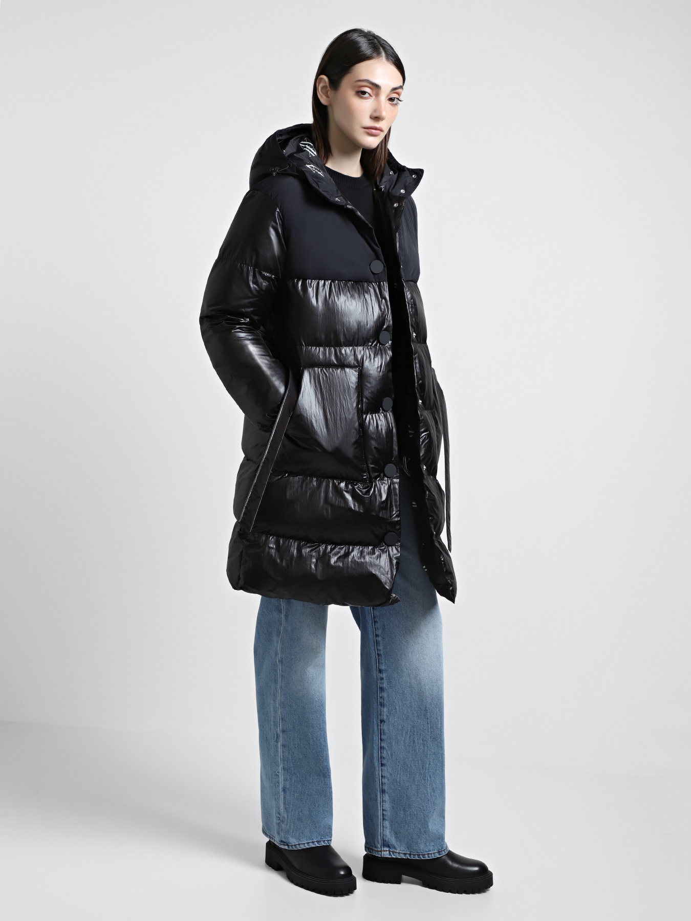 Куртки и дубленки Armani Exchange модель 6DYK05-YN1UZ-1200 Куртки и дубленки Armani Exchange модель 6DYK05-YN1UZ-1200 Фото