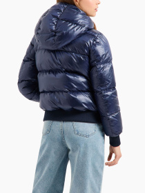 Куртки и дубленки Armani Exchange модель XW000228-AF10860-UB100 Фото
