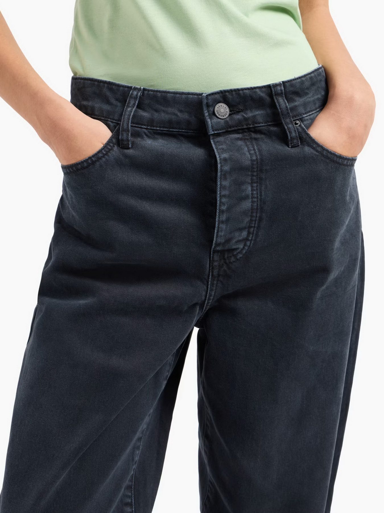 Джинсы Armani Exchange модель 6DYJ51-Y18KZ-1500 Фото