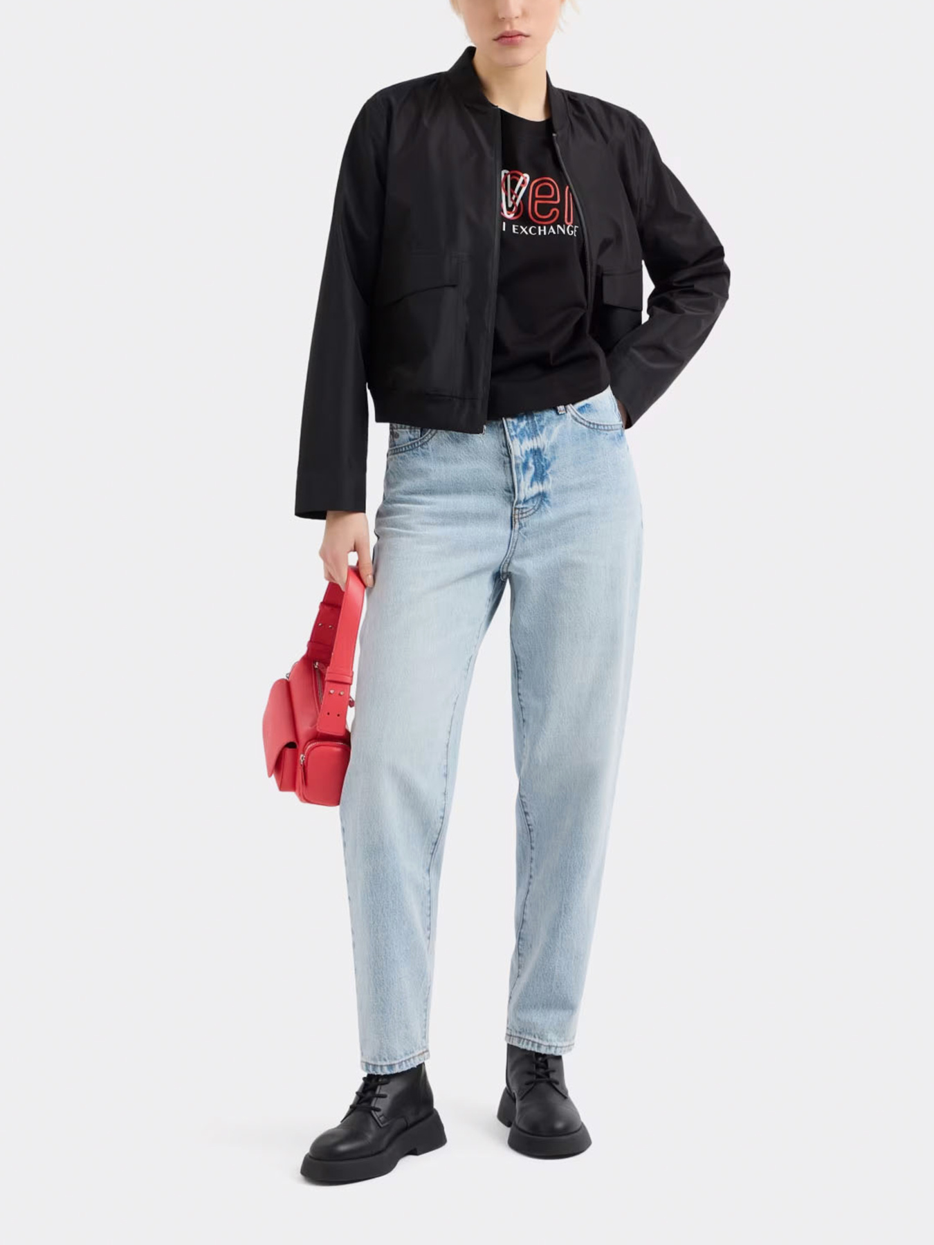 Джинси Armani Exchange модель XW000128-AF12860-MB001 Джинси Armani Exchange модель XW000128-AF12860-MB001 Фото