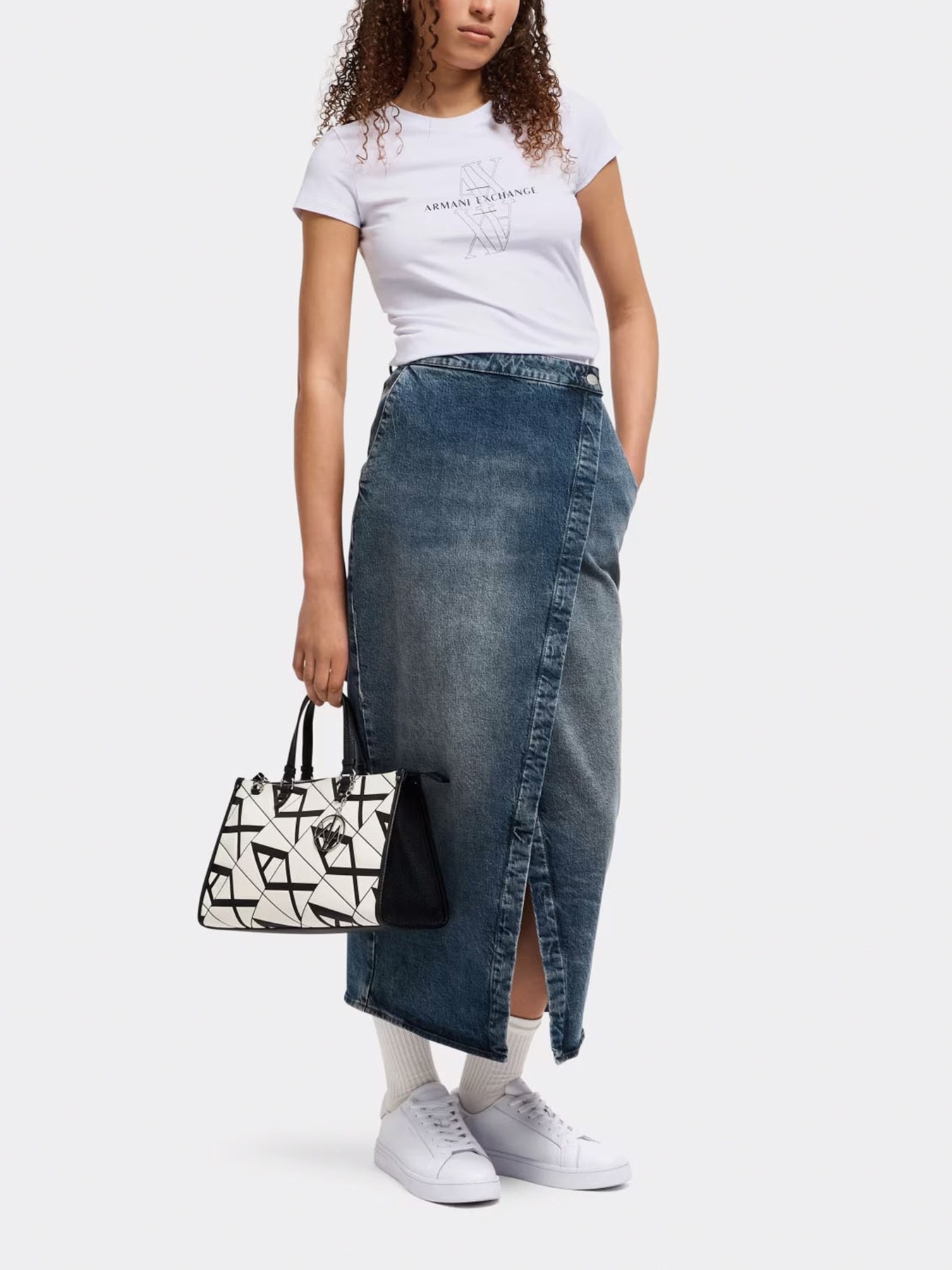 Футболки і поло Armani Exchange модель XW000512-AF11929-U0002 Футболки і поло Armani Exchange модель XW000512-AF11929-U0002 Фото
