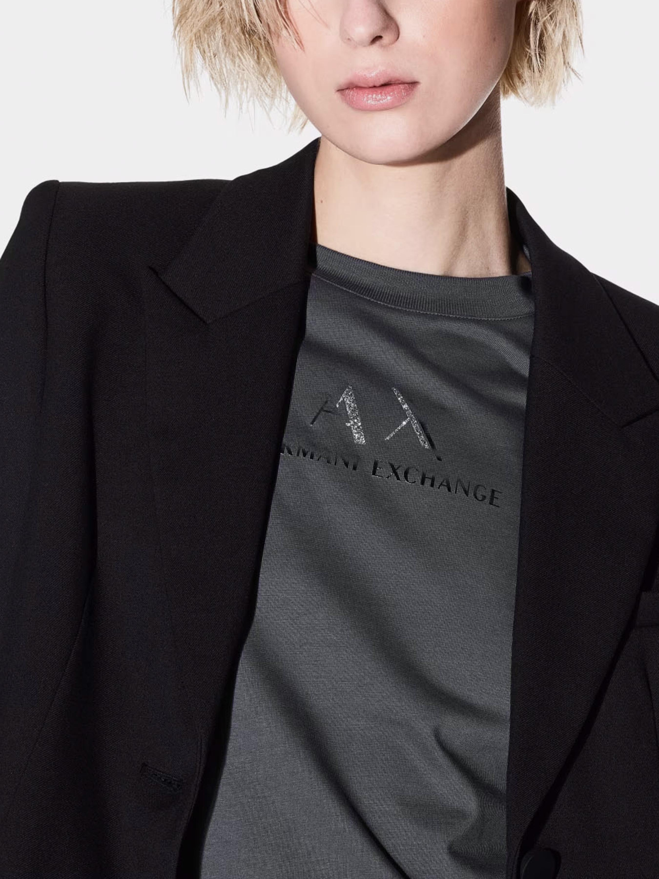 Футболки і поло Armani Exchange модель XW001345-AF16356-U8105 Футболки і поло Armani Exchange модель XW001345-AF16356-U8105 Фото