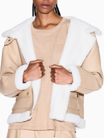 Куртки и дубленки Armani Exchange модель XW000713-AF16389-U1051 Фото