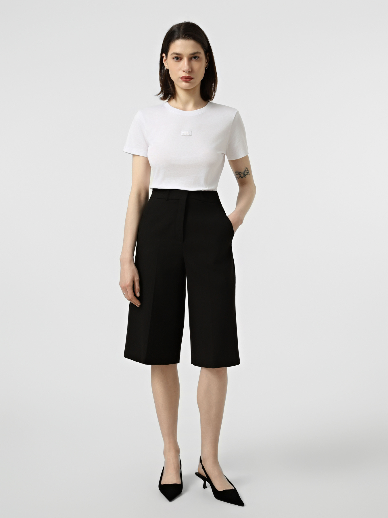 Футболки и поло Armani Exchange модель XW002316-AF10358-U0002 Футболки и поло Armani Exchange модель XW002316-AF10358-U0002 Фото