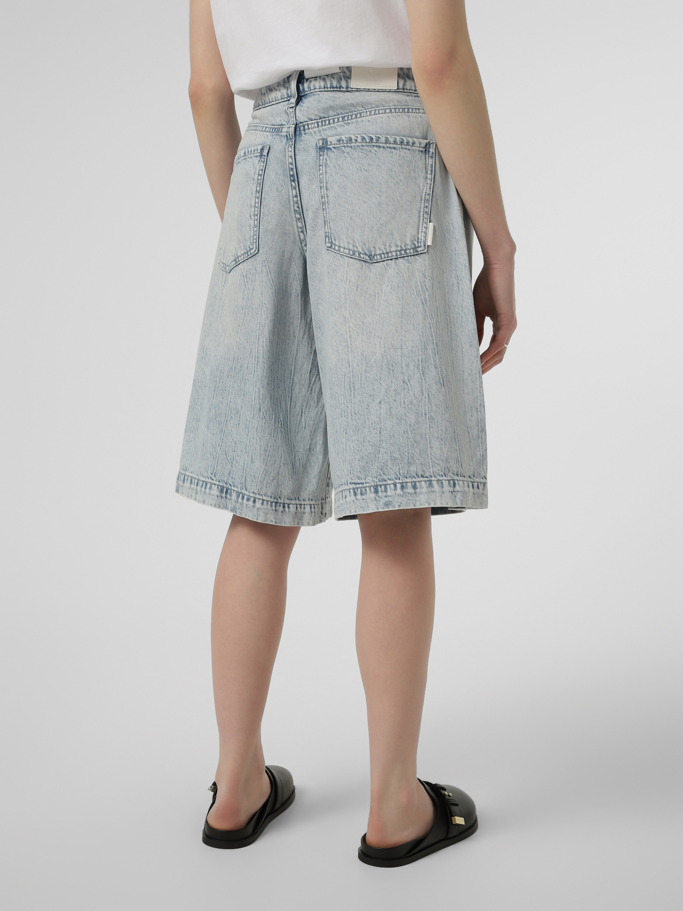 Шорти Armani Exchange модель XW002359-AF21349-MB001 Шорти Armani Exchange модель XW002359-AF21349-MB001 Фото