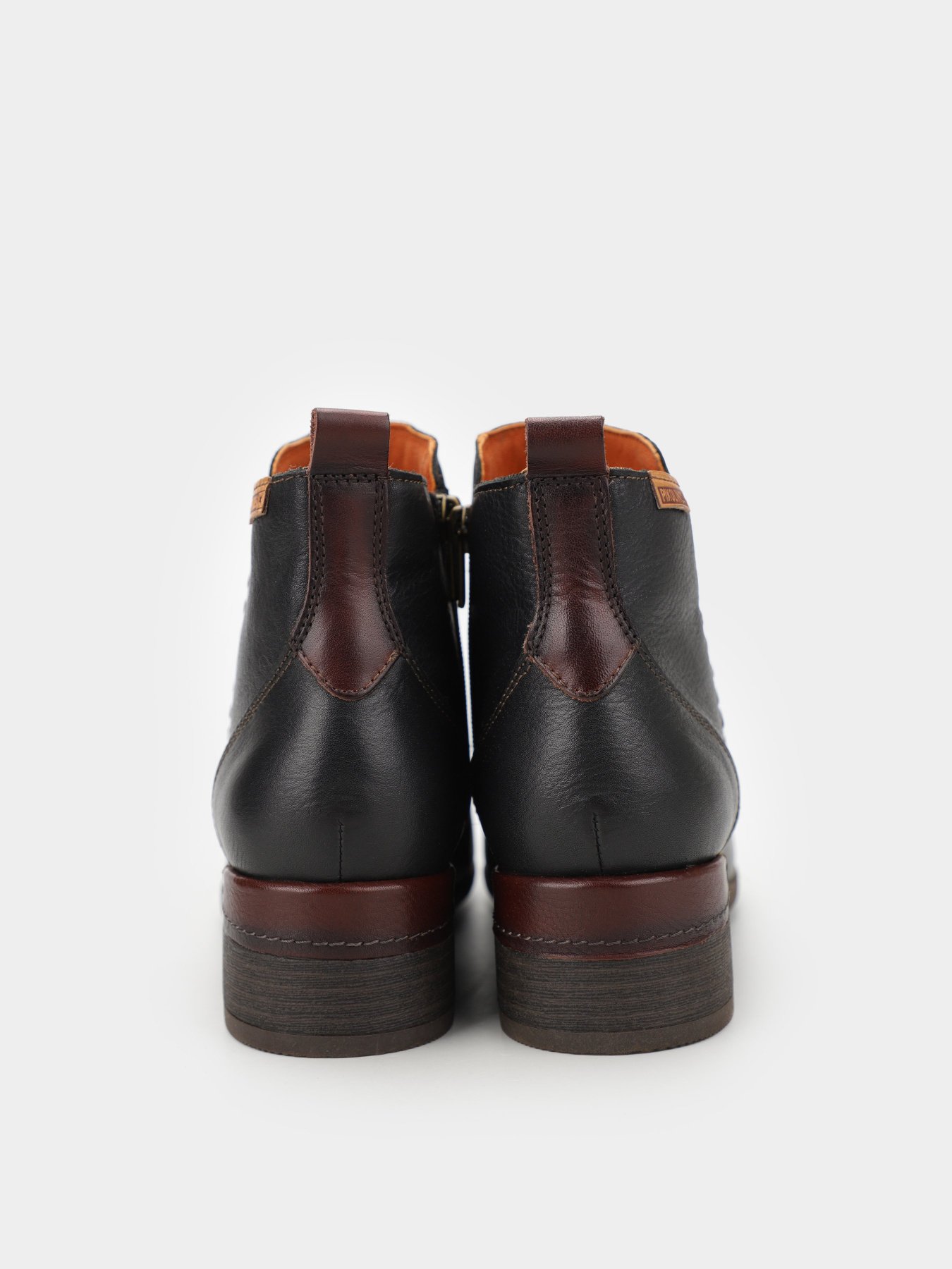 Ботинки и сапоги PIKOLINOS Malaga модель W6W-8950-BLACK Фото