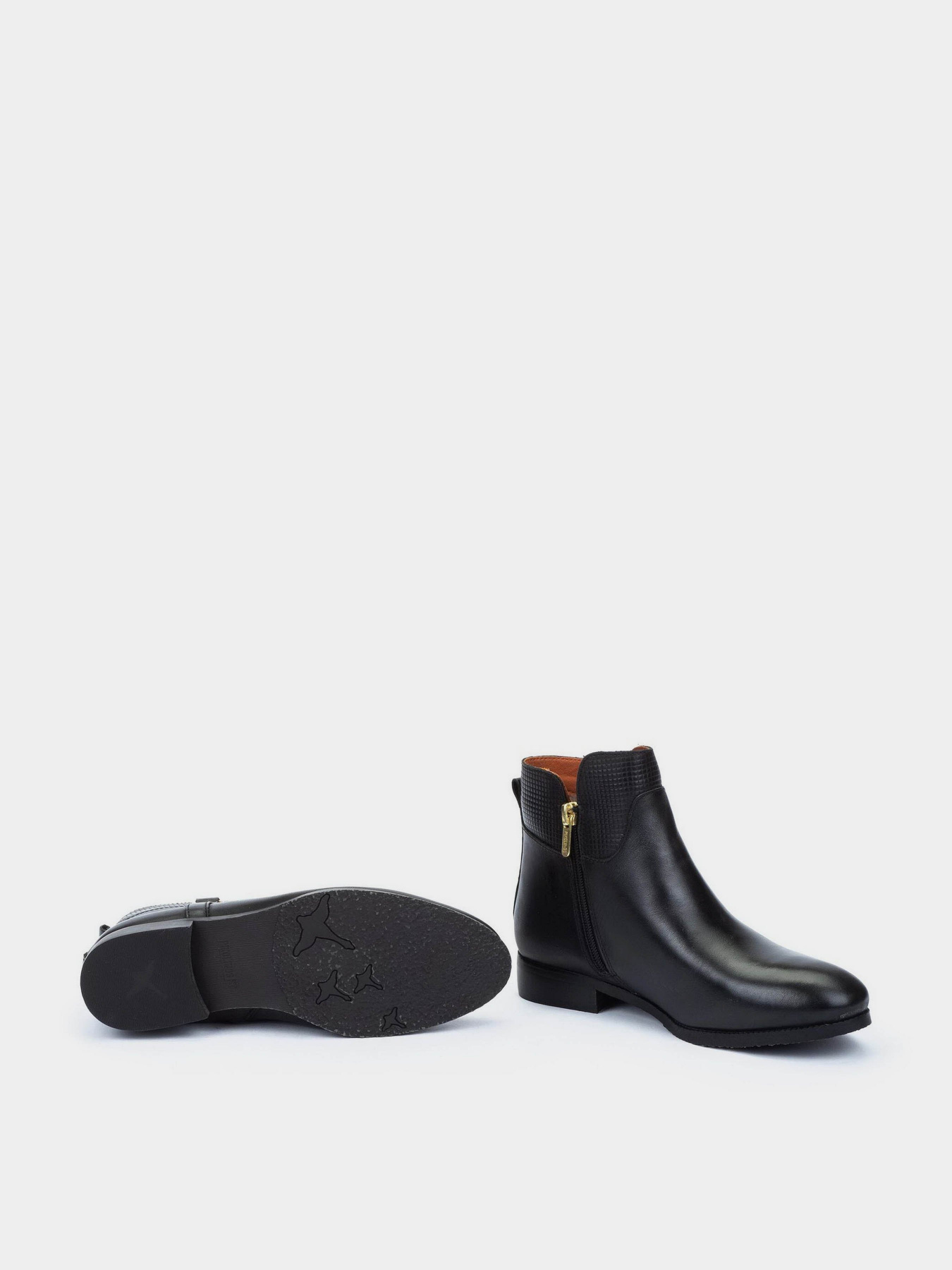 Ботинки и сапоги PIKOLINOS Royal модель W4D-N8530-BLACK Ботинки и сапоги PIKOLINOS Royal модель W4D-N8530-BLACK Фото