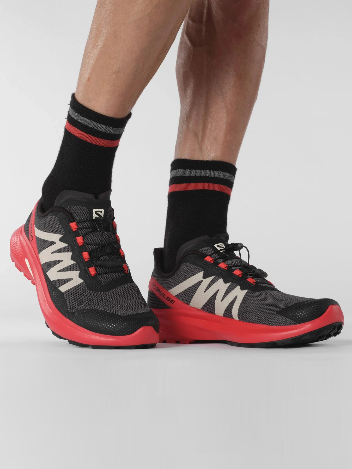 Кросівки SALOMON Hypulse модель L41685200 Кросівки SALOMON Hypulse модель L41685200 Фото